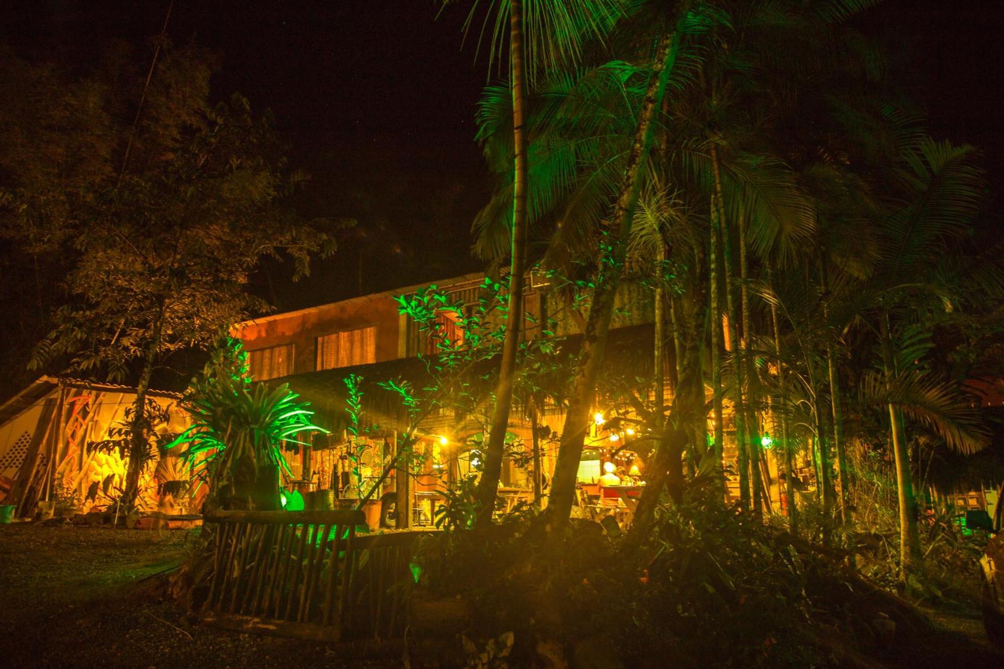 Eco Hostel Organic Life Trindade  Luaran gambar